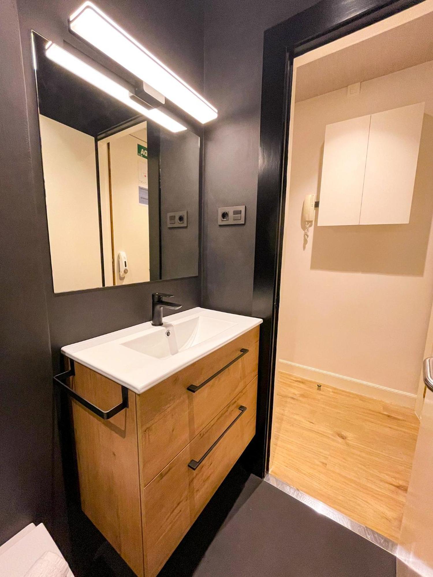 Vivienda Turistica En Bilbao La Vieja Con Wifi Y Parking Daire Dış mekan fotoğraf